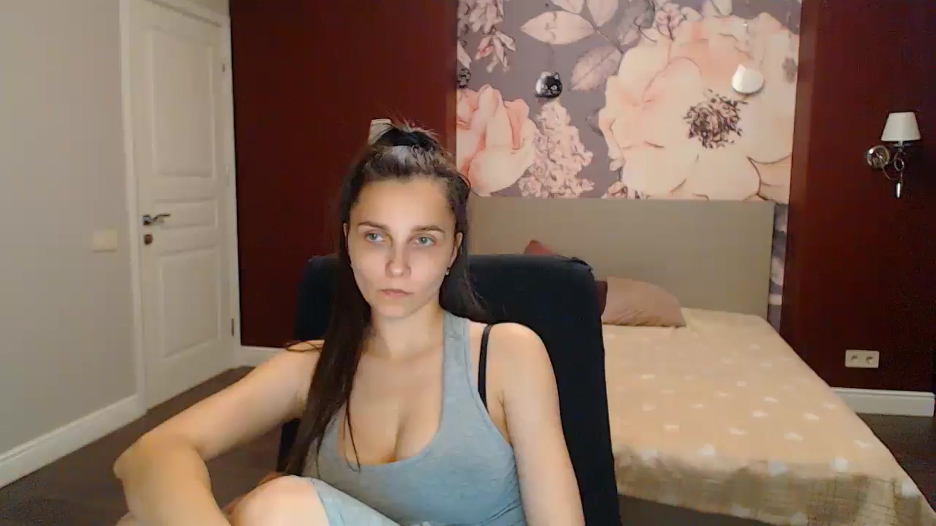 Karina_Mils video thumbnail