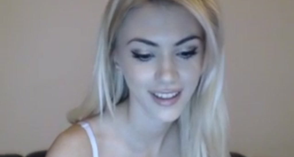 Sexxxybomb4u video thumbnail