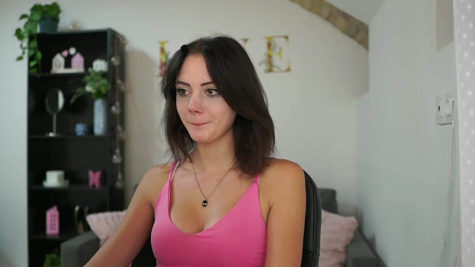 Christina_R video thumbnail