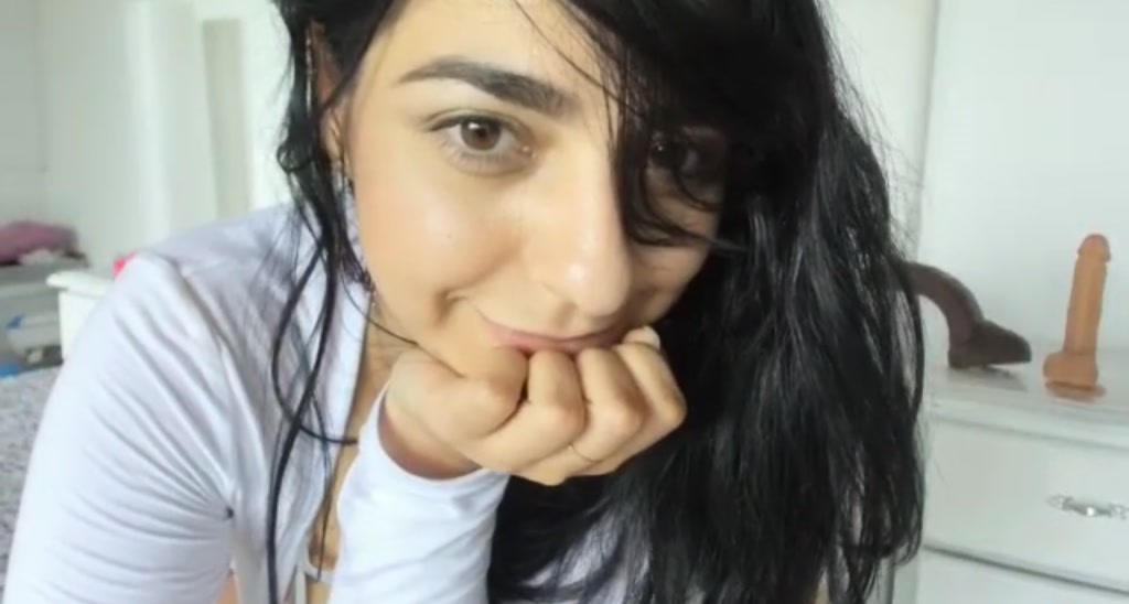 anarossanna video thumbnail