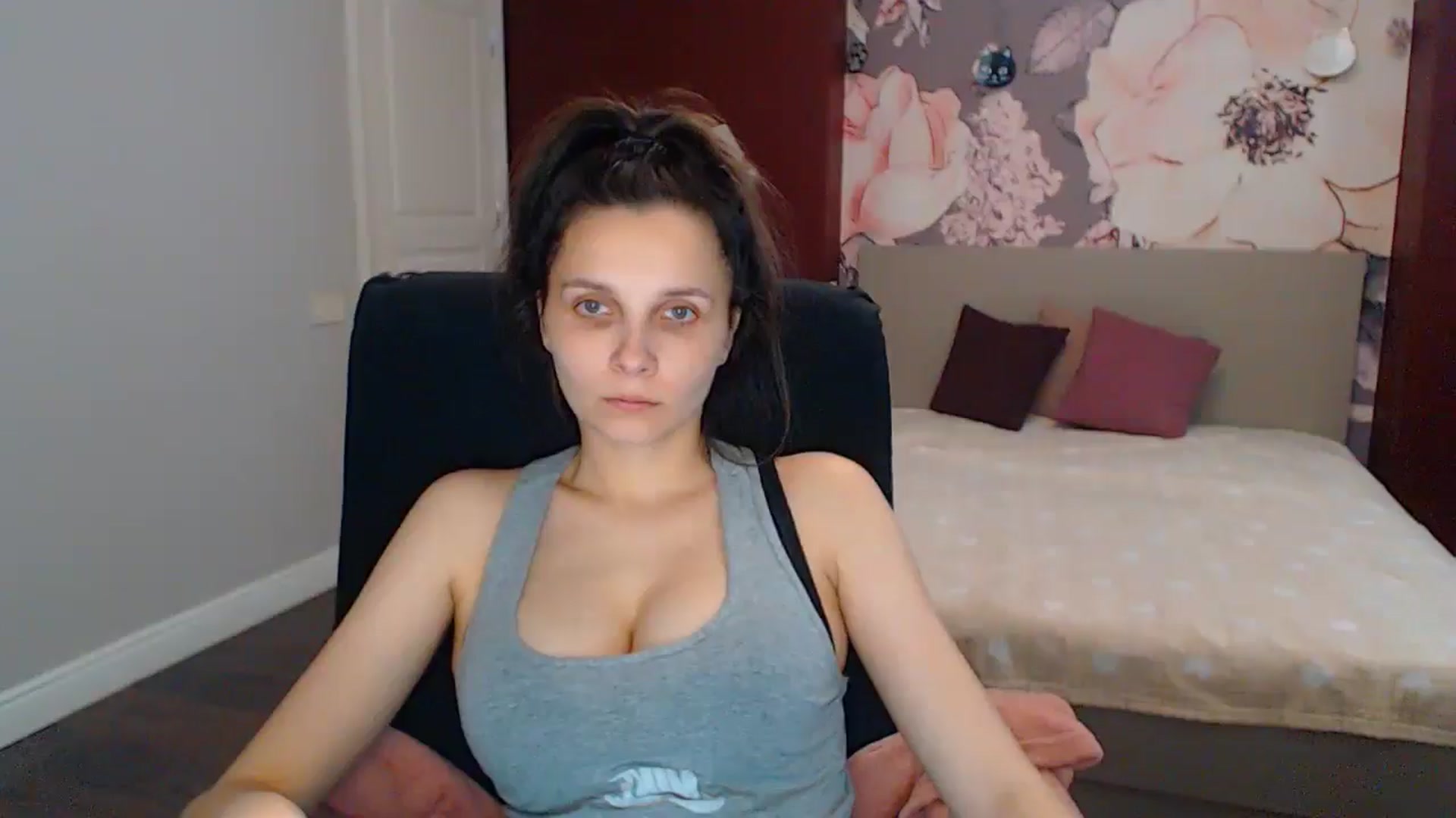 Karina_Mils video thumbnail