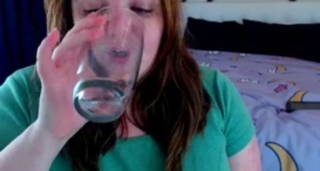 bustypie video thumbnail