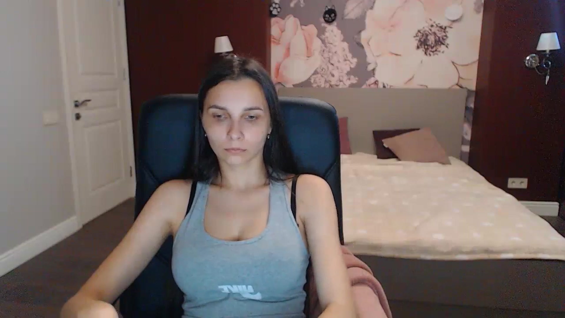 Karina_Mils video thumbnail
