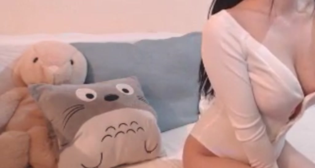 itsalicewang video thumbnail