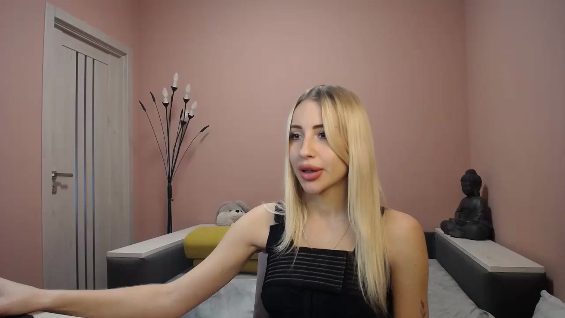 KimKalash video thumbnail