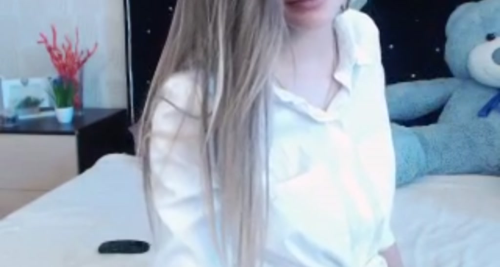 MayMills video thumbnail