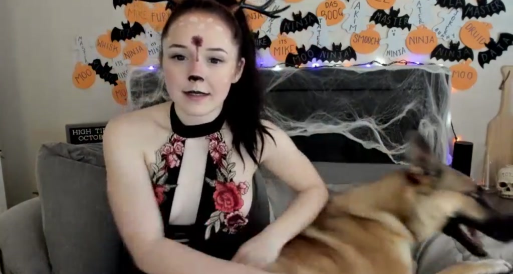 Halloweinie video thumbnail