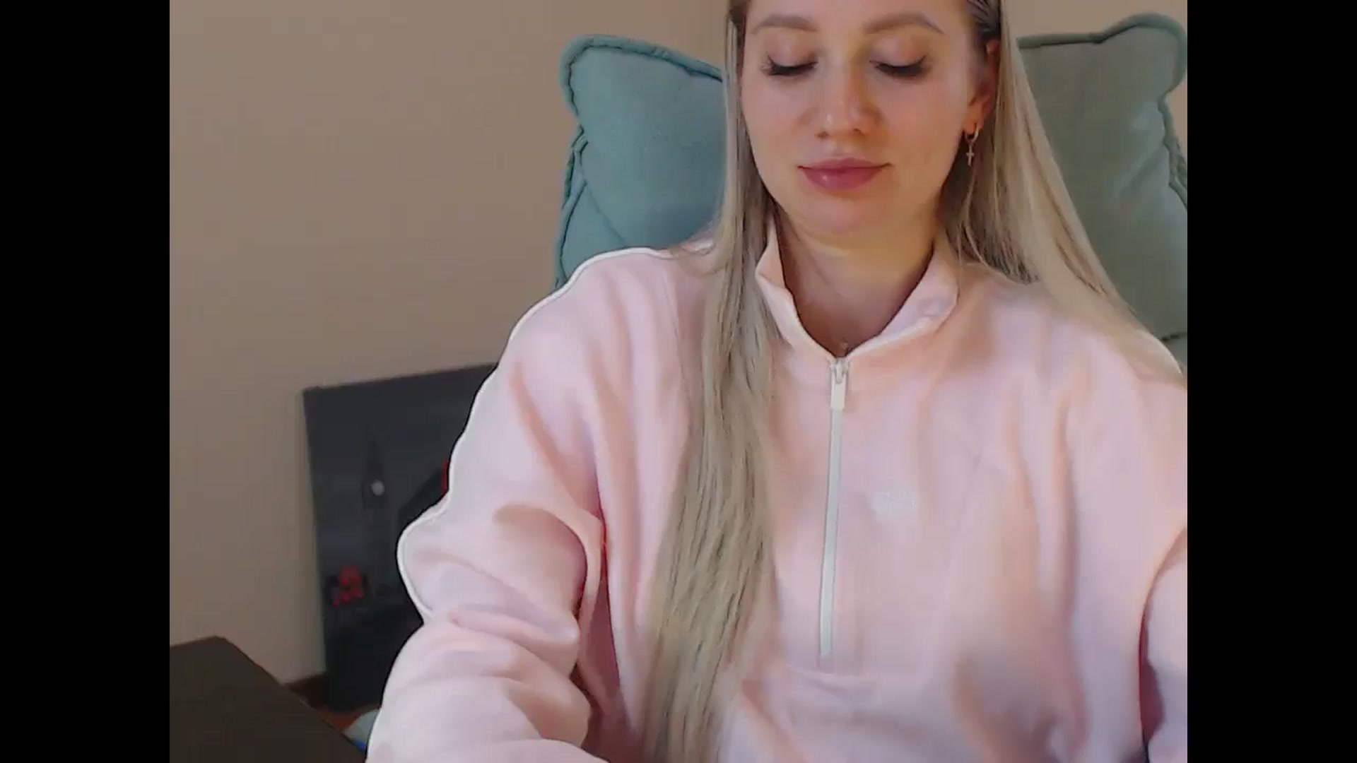 Miss_Sylvia video thumbnail
