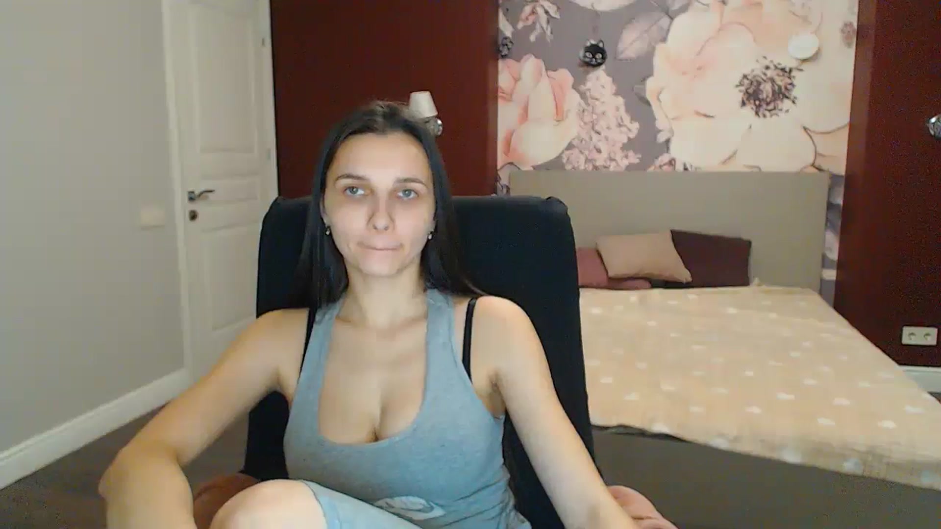 Karina_Mils video thumbnail