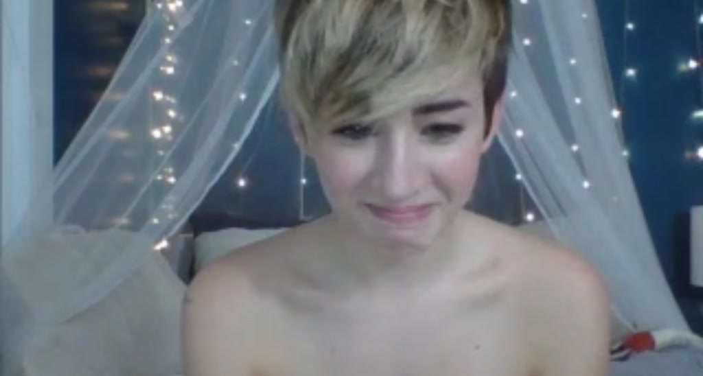 AuroraXoxo video thumbnail