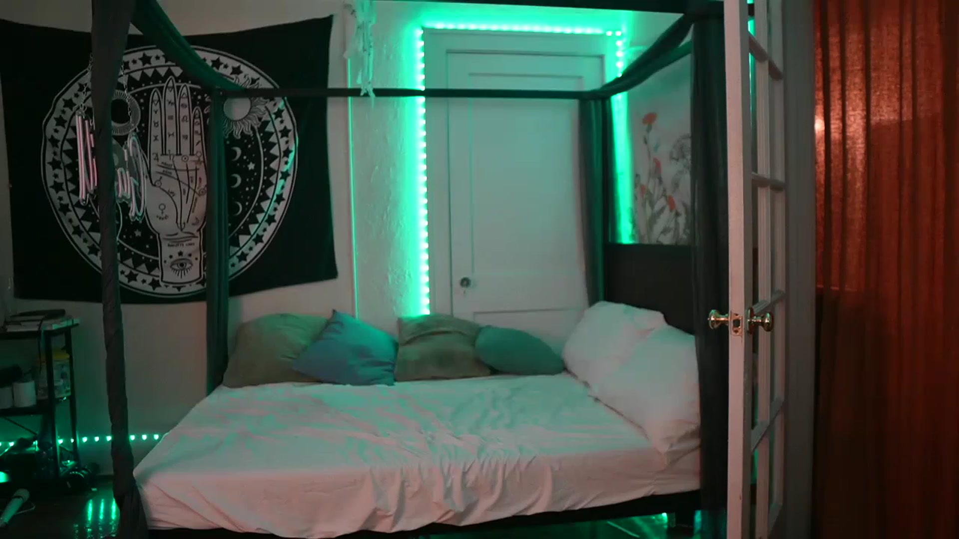 Gia_Hill video thumbnail