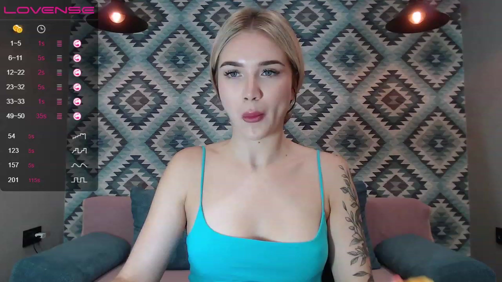 HolyMeow video thumbnail