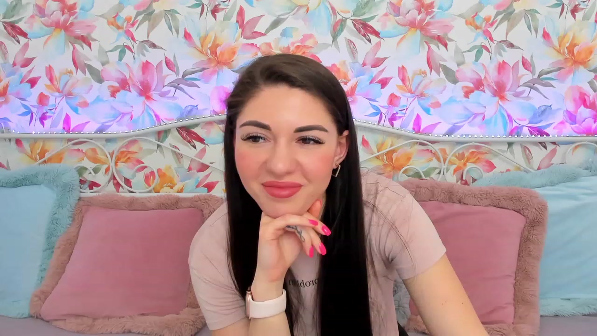 AnnaHix video thumbnail