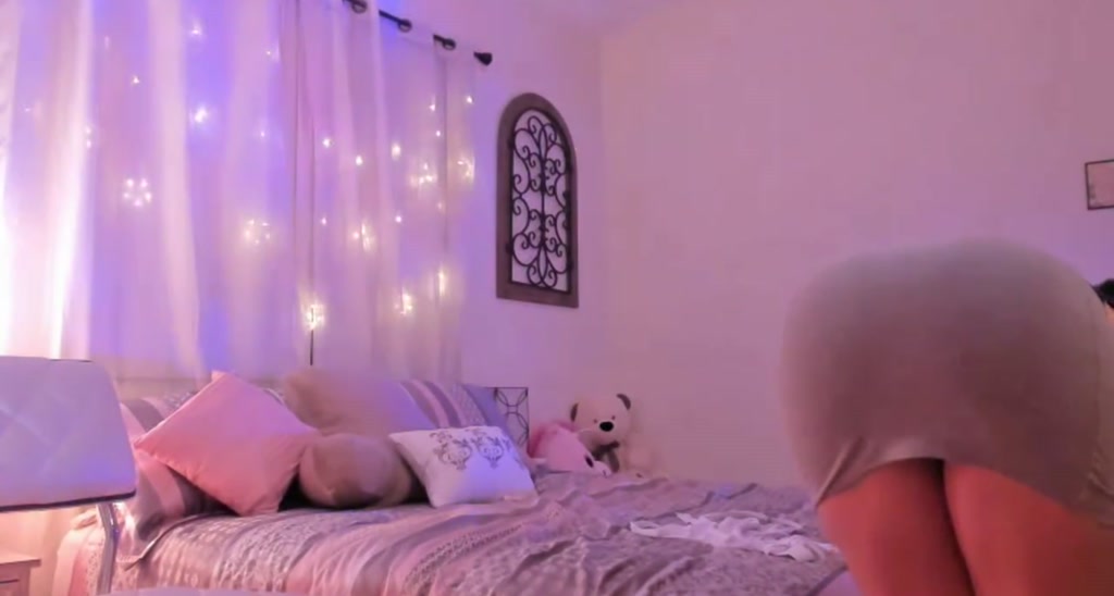 MissBella__ video thumbnail
