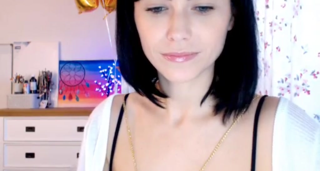 Ami_White video thumbnail