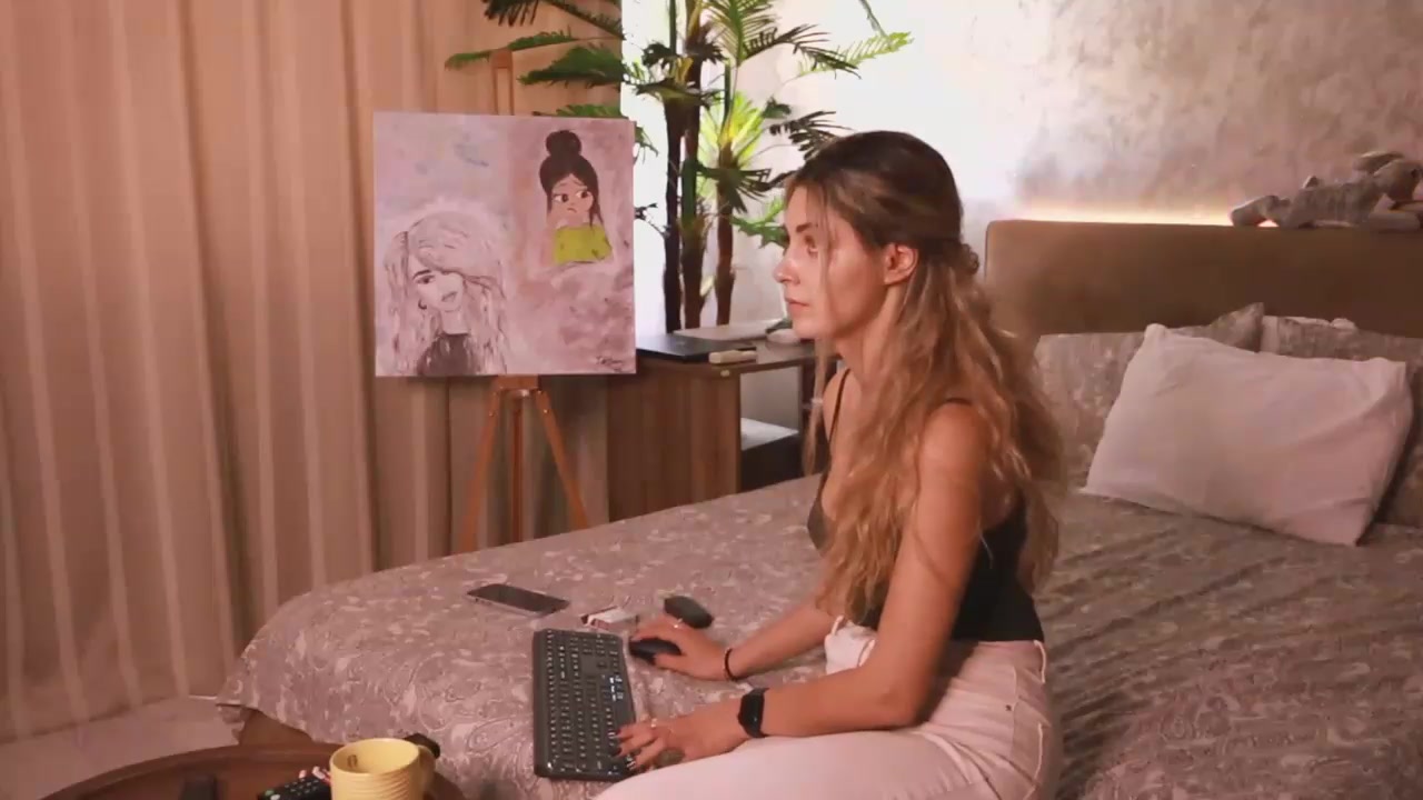 Allie_Synn video thumbnail