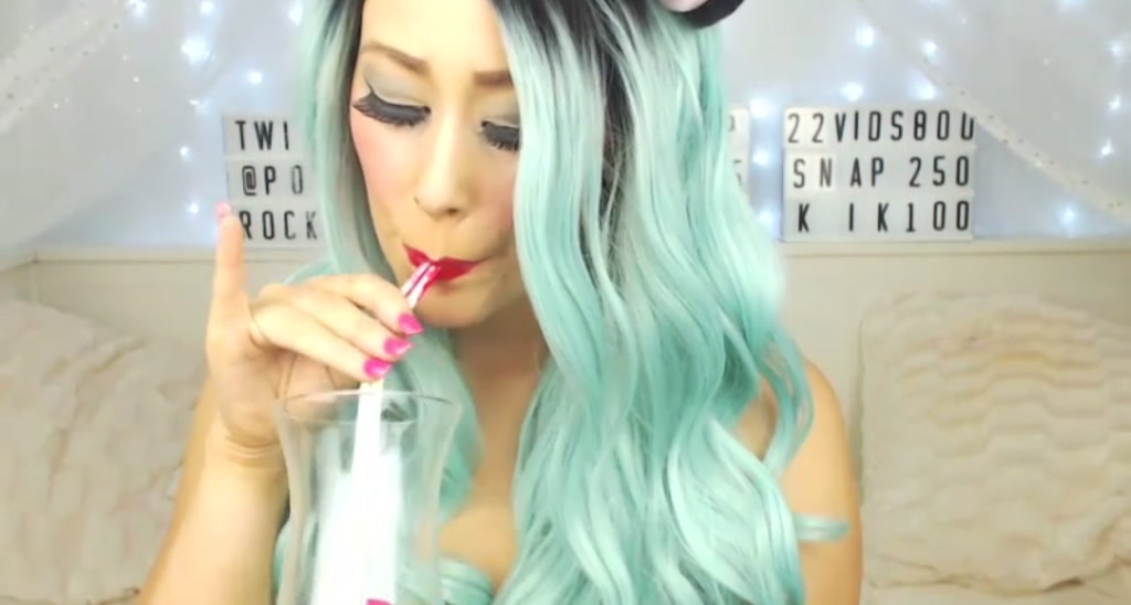 Pollyrocket_x video thumbnail