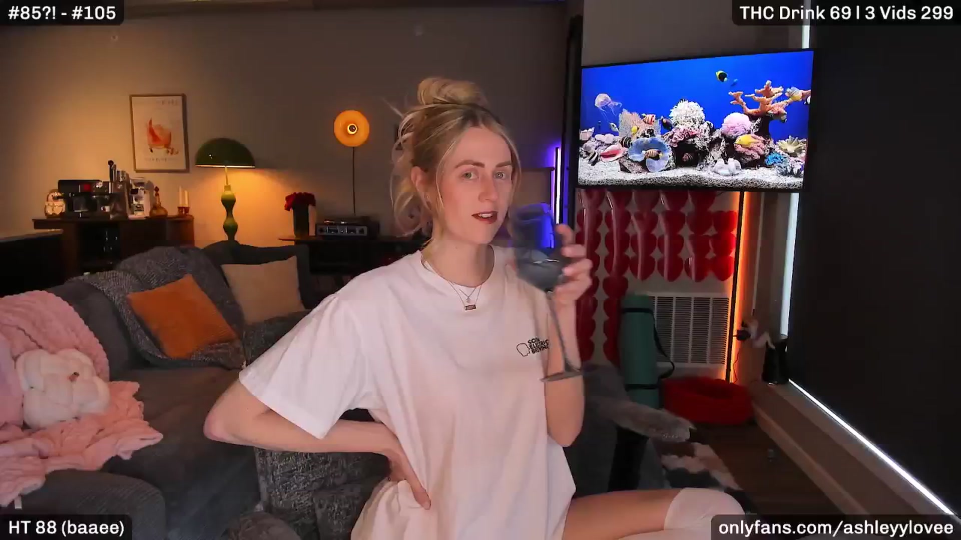 AshleyyLovee video thumbnail