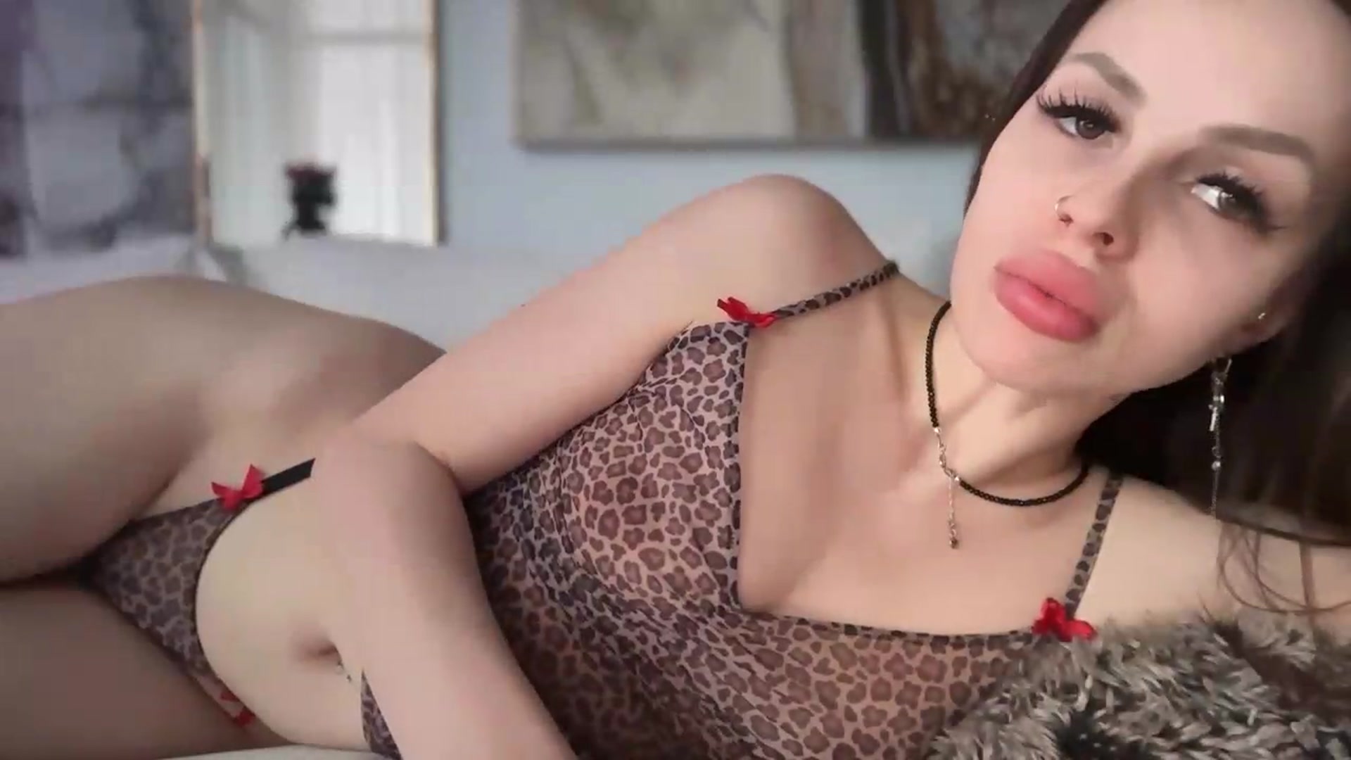 UGLYGIRL_ video thumbnail