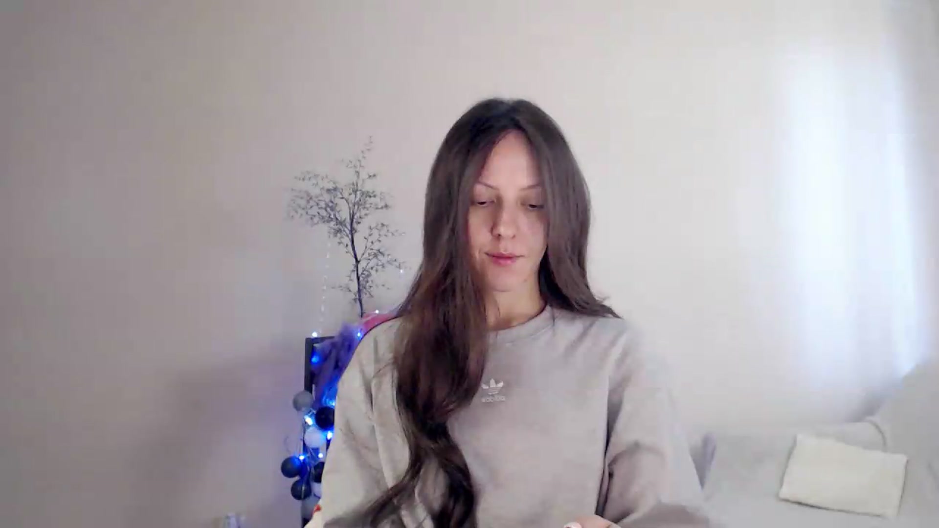 BareflySi video thumbnail