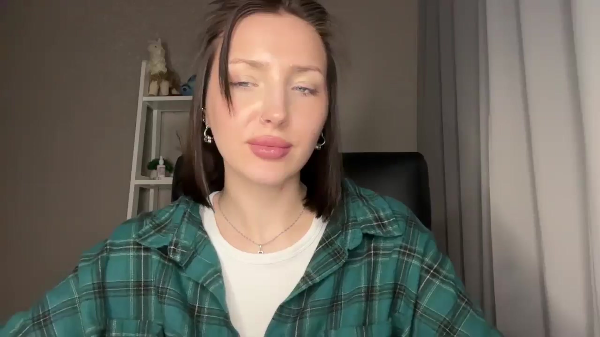 Di_Pearl video thumbnail