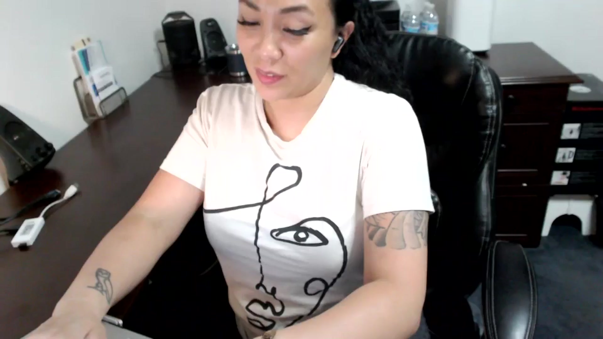 MickaylaMoon video thumbnail