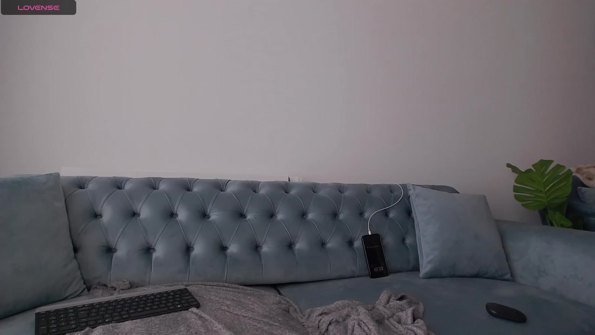 UCANTTOUCHIT video thumbnail