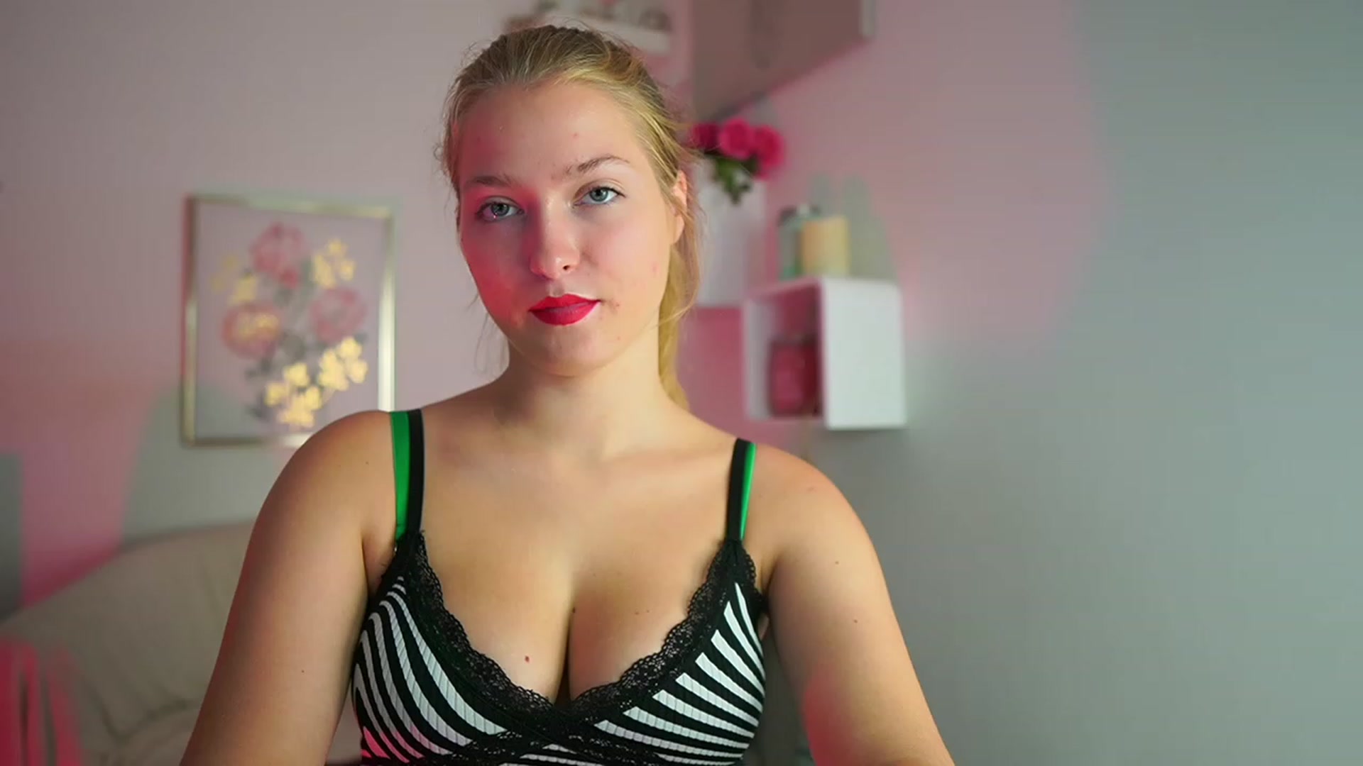 Mia_Melano_ video thumbnail