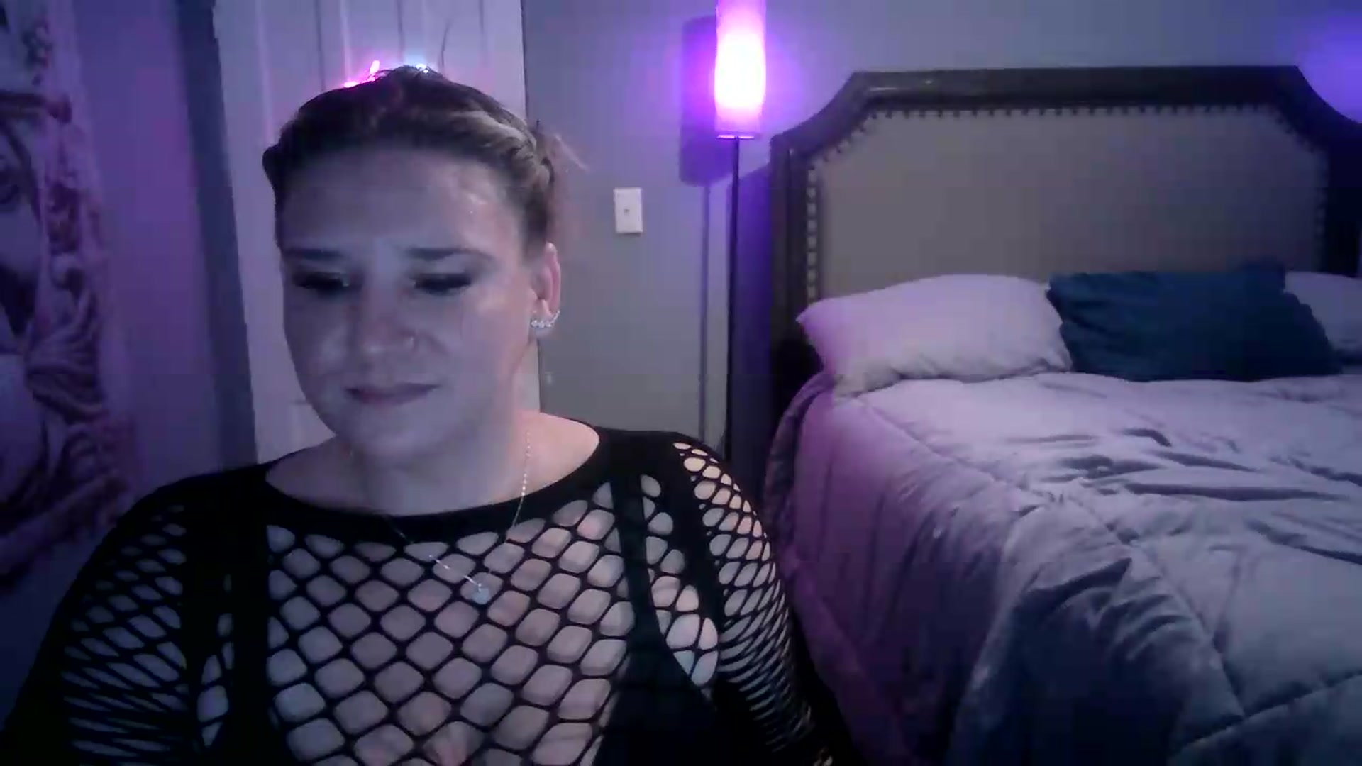 LusciousLindz video thumbnail