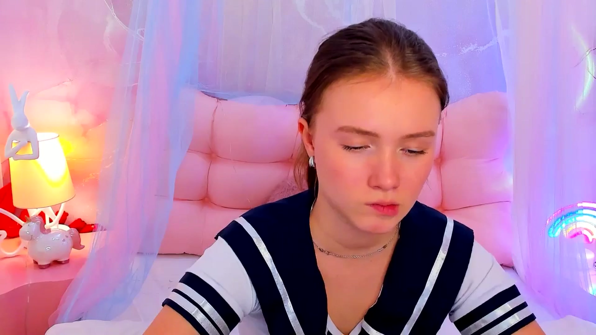 Beatrizz video thumbnail