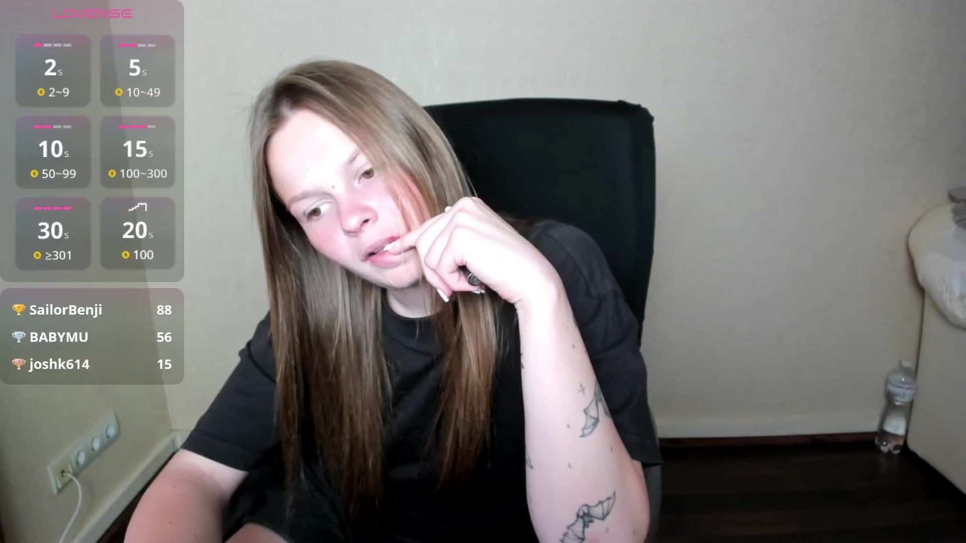 CuteDina video thumbnail