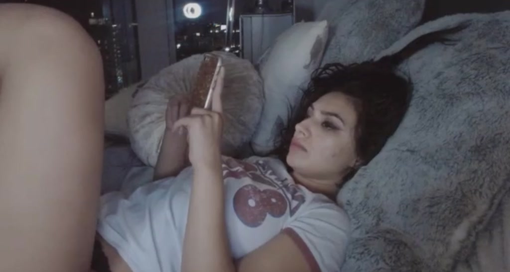 esmeralda_xo video thumbnail