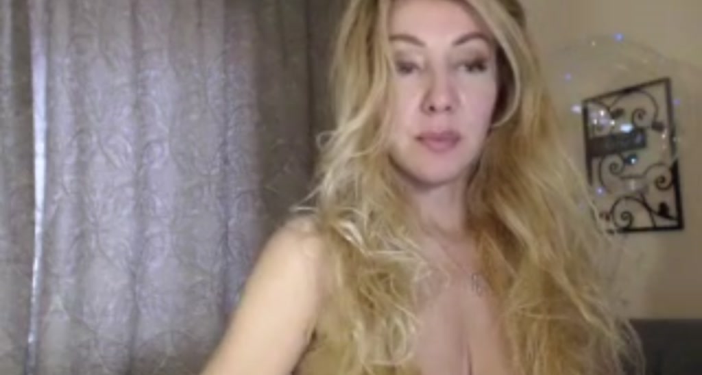 BlondieJen video thumbnail