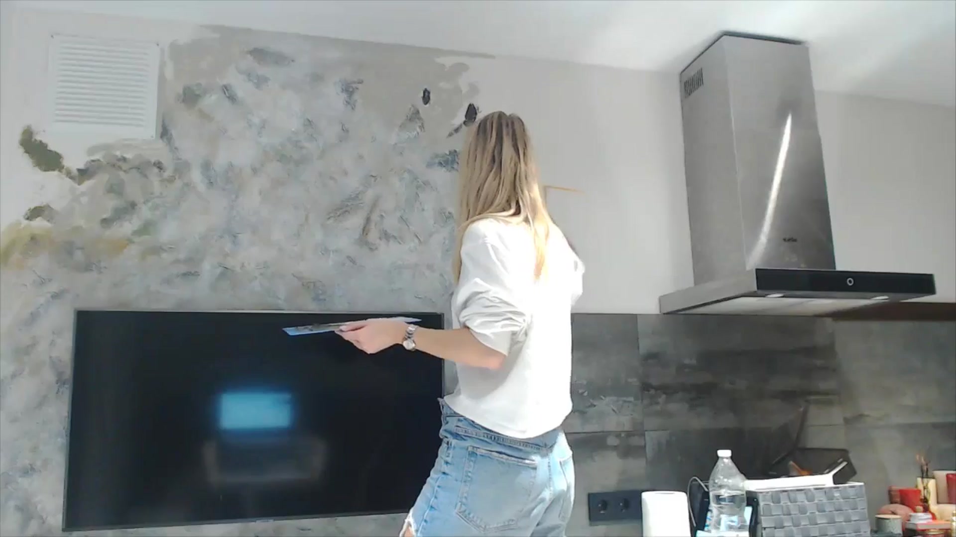 fiancee video thumbnail