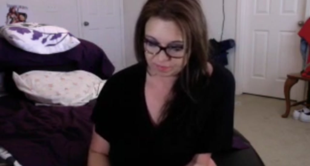 HotWifeKrissy video thumbnail