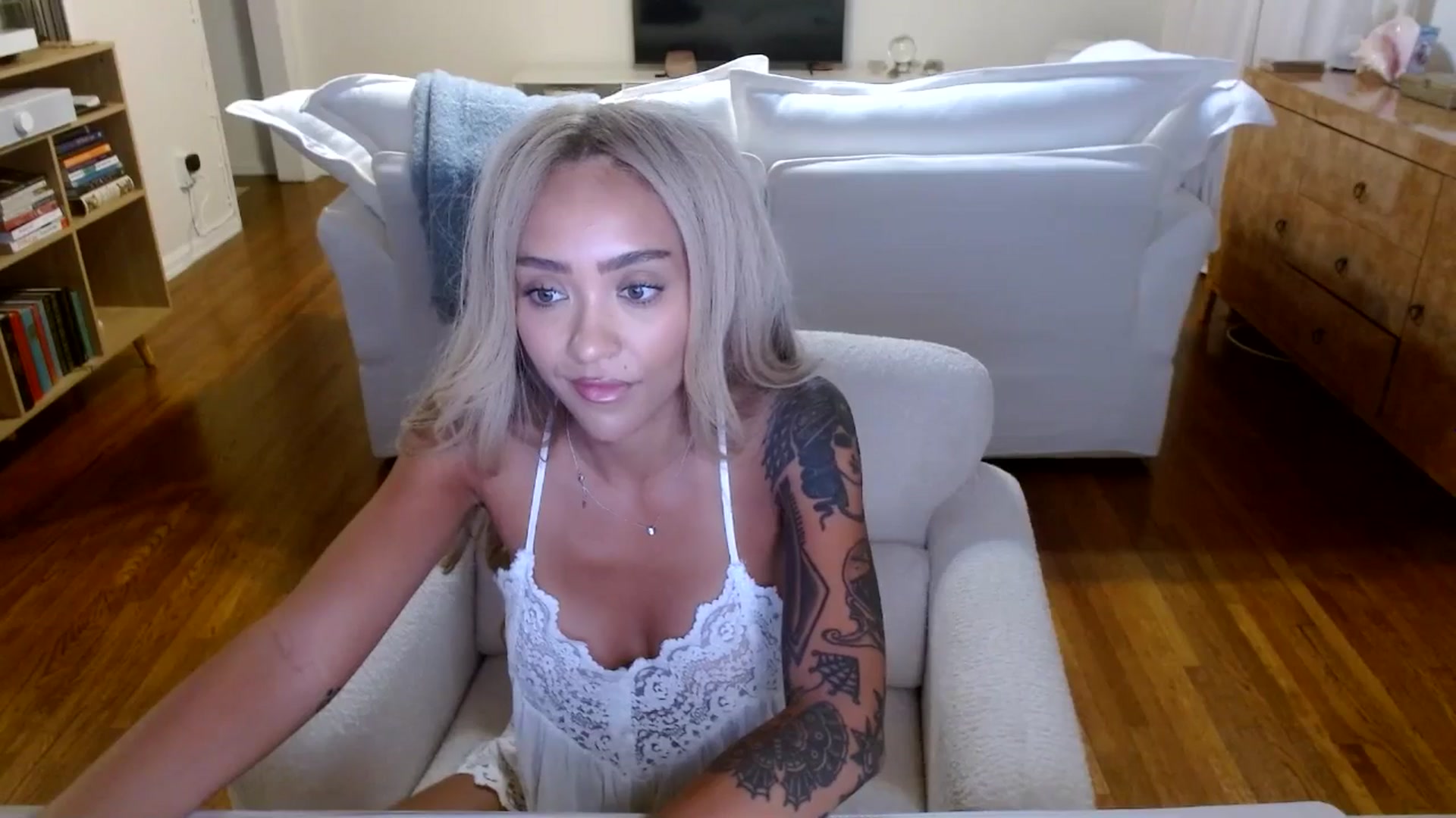 rosiewestttt video thumbnail