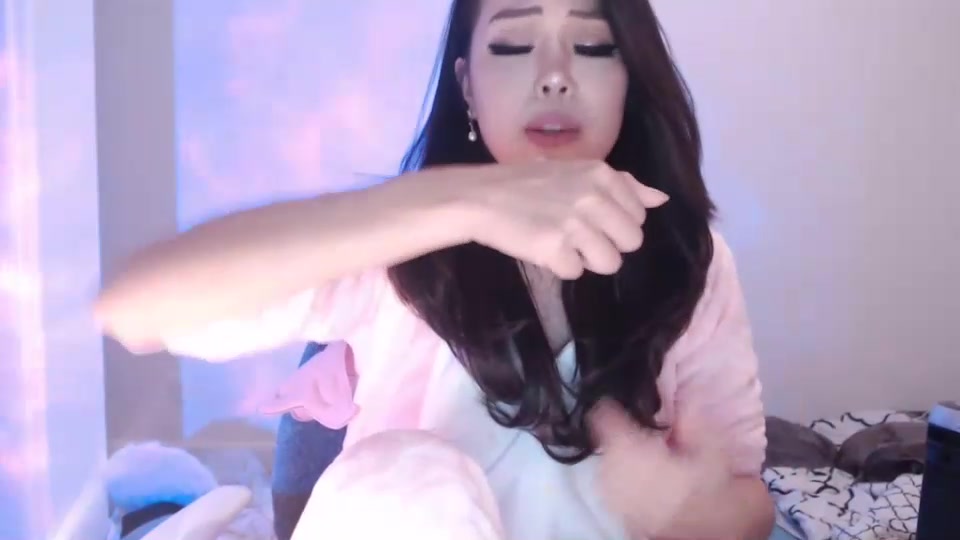 Lil_Piglet video thumbnail