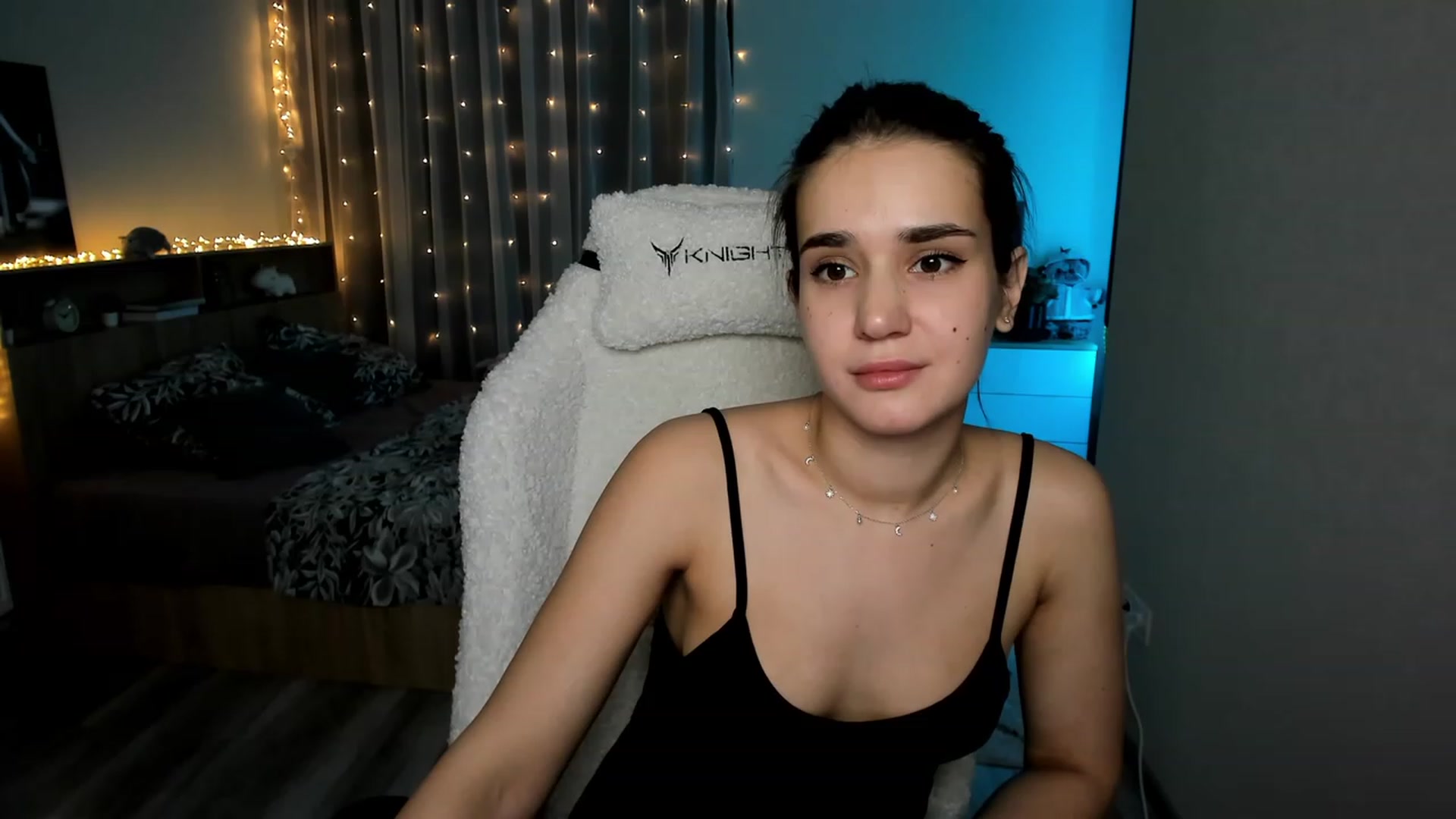 Ellies_Smile video thumbnail