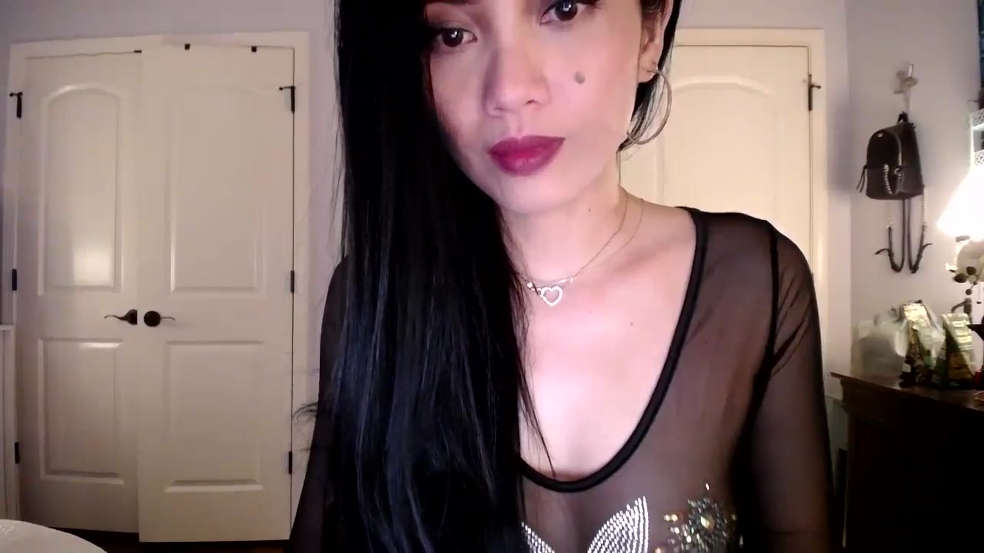 AsianLuv_4U video thumbnail