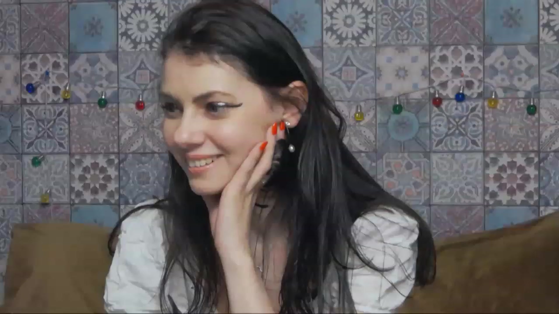 MissAracely video thumbnail