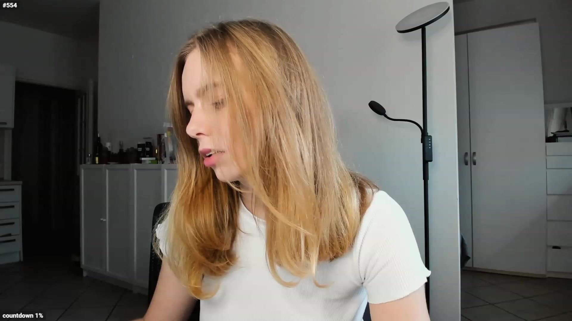 Personage video thumbnail