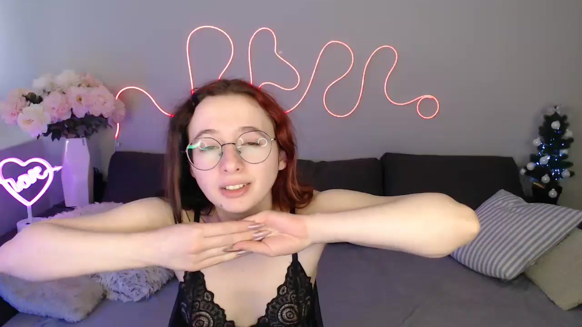 Mini_Diva video thumbnail