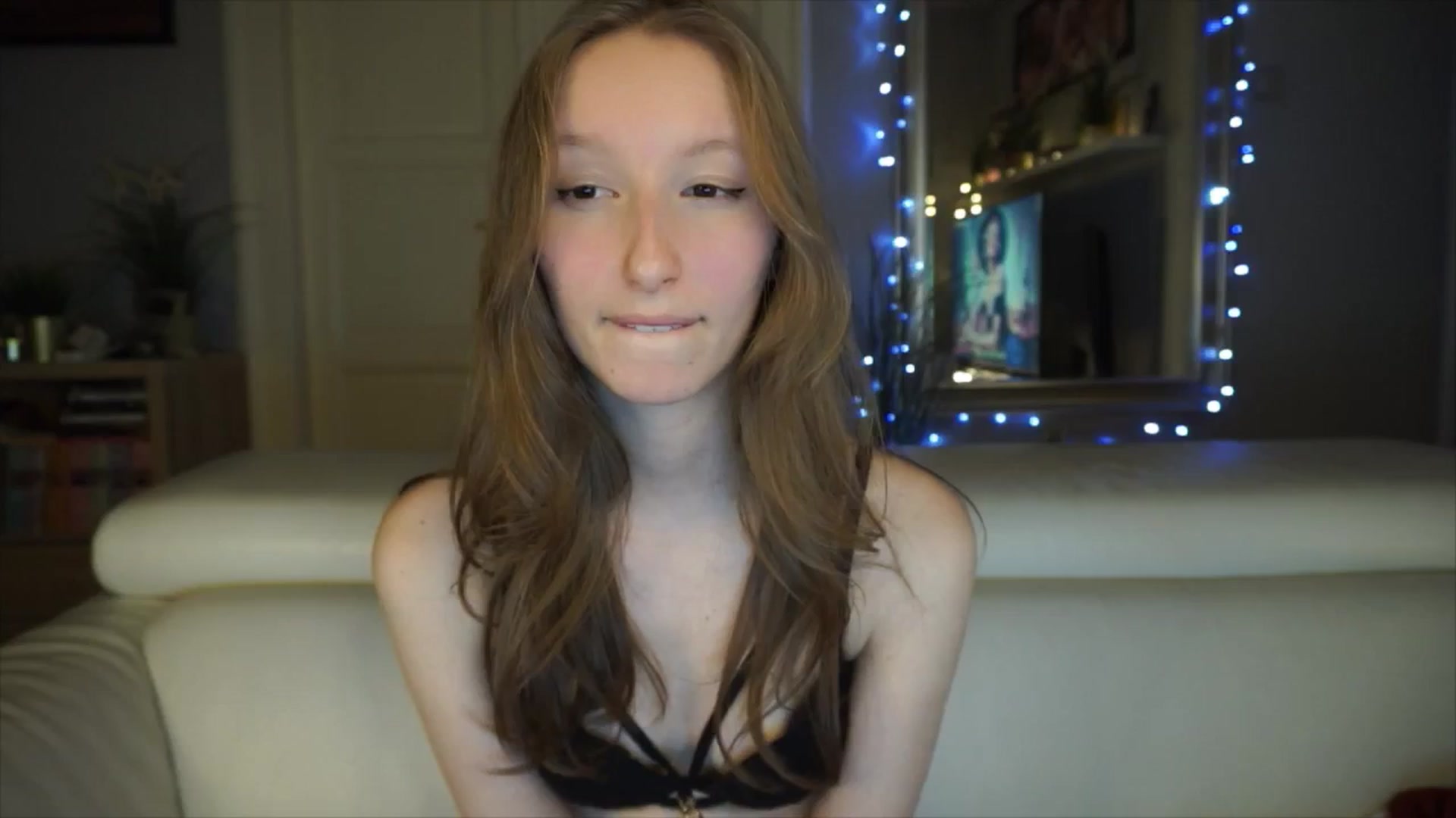 Sw33t_g1rl video thumbnail