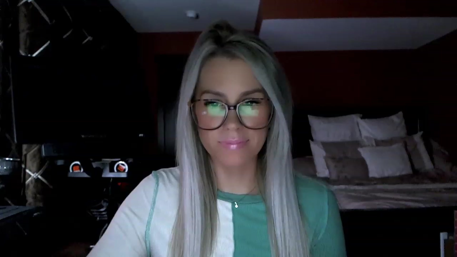 Cora9 video thumbnail