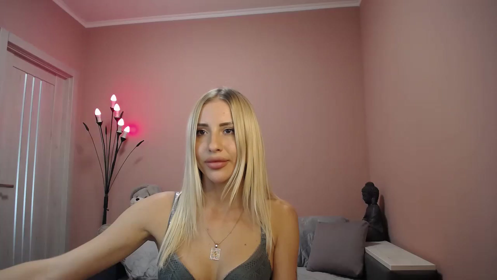 KimKalash video thumbnail