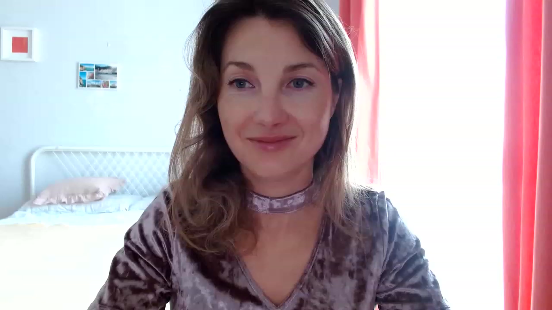 HappyAlise video thumbnail