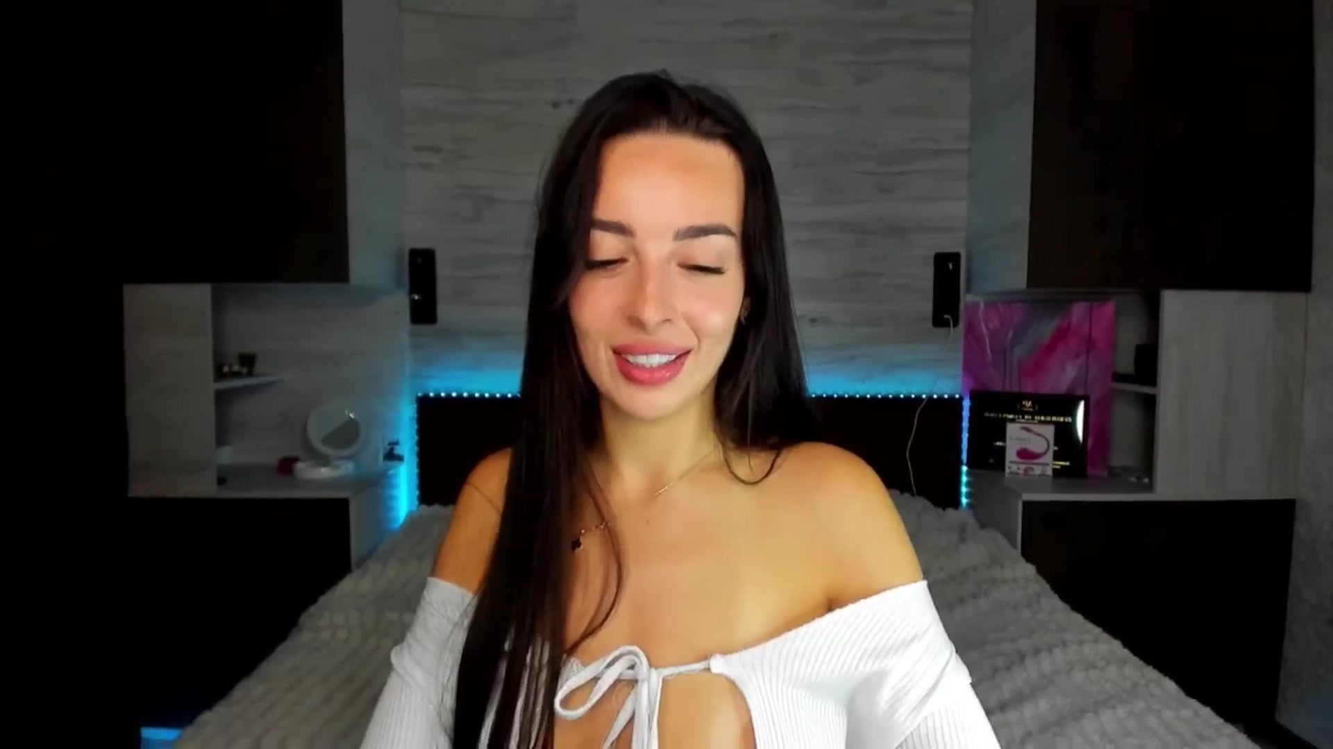 Brunnett_Cute video thumbnail