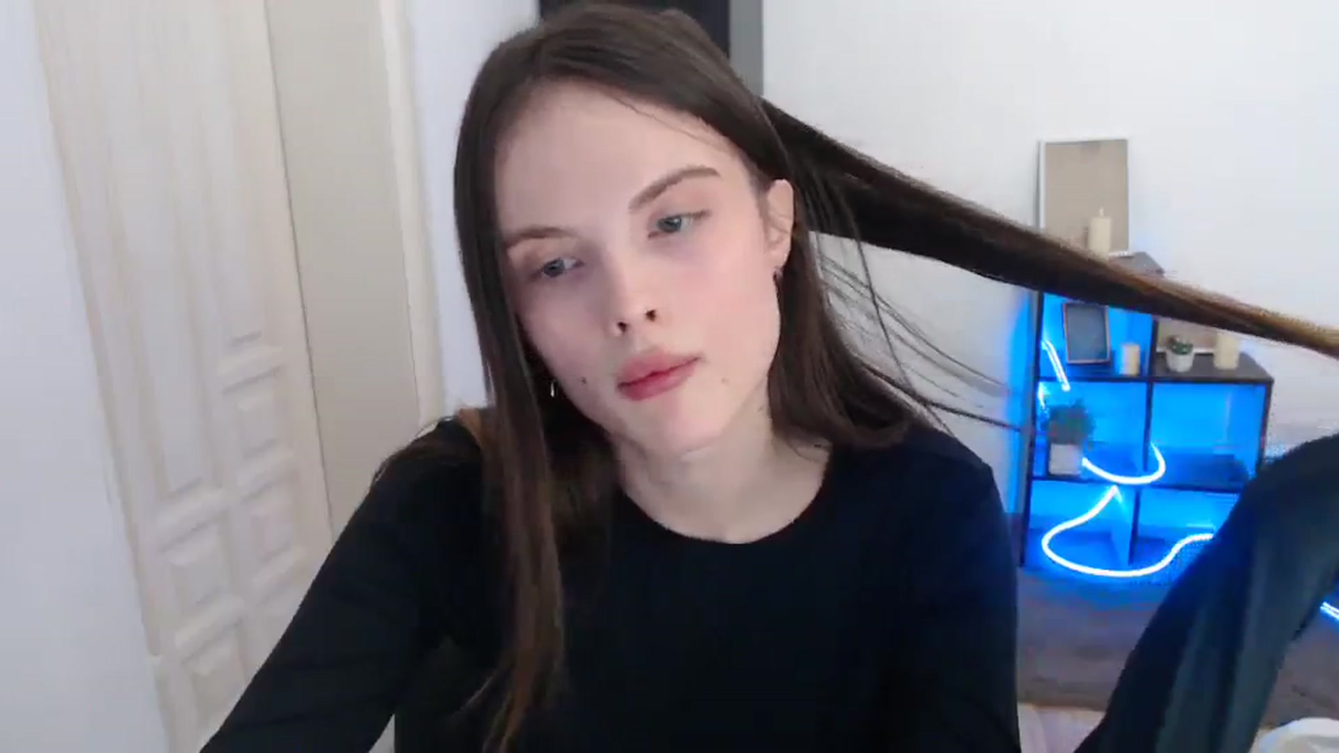 Ariella_ari video thumbnail