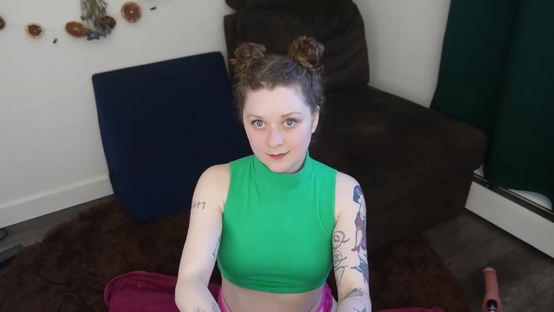 PeachyQueen_ video thumbnail