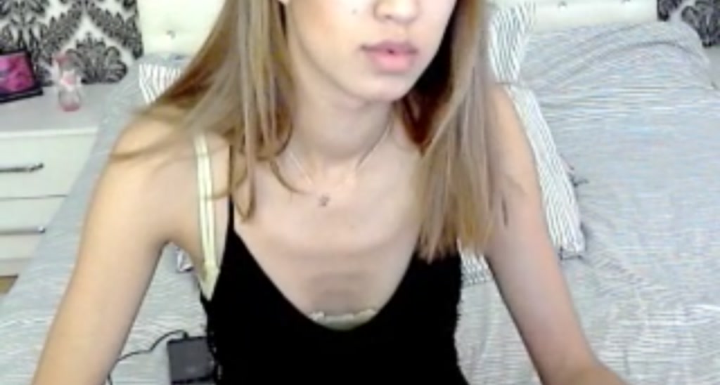 EstaMuneca video thumbnail